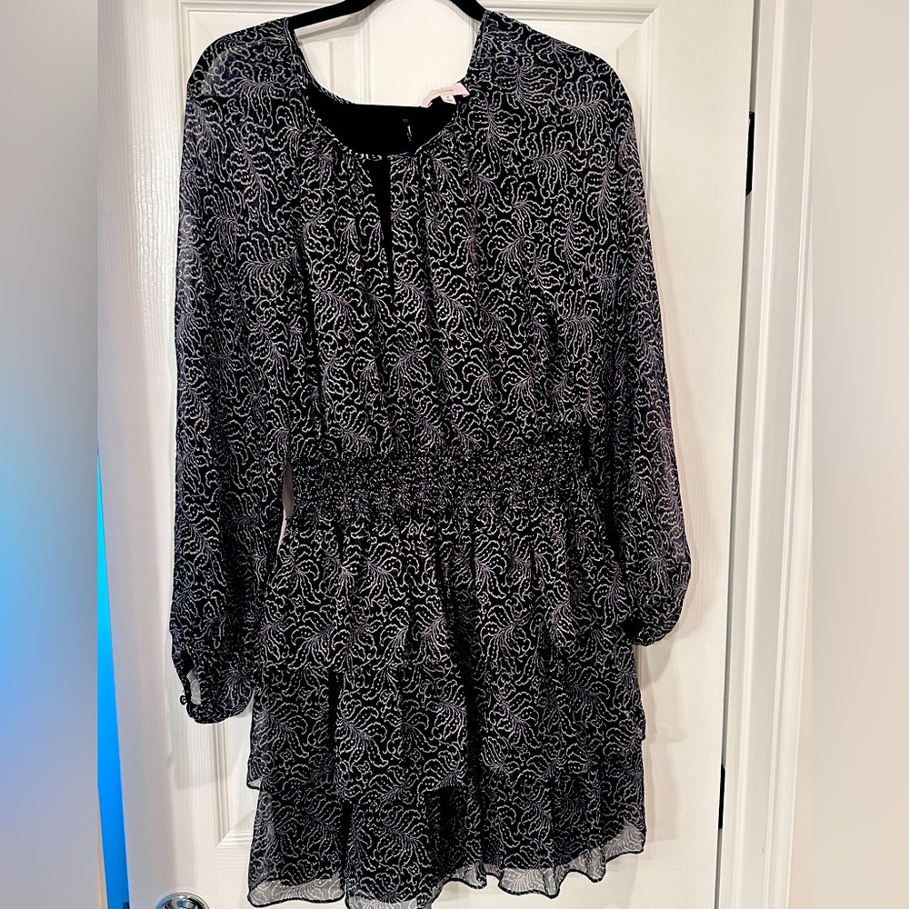 100% silk Cinq a Sept mini dress. Gorgeous!!!!